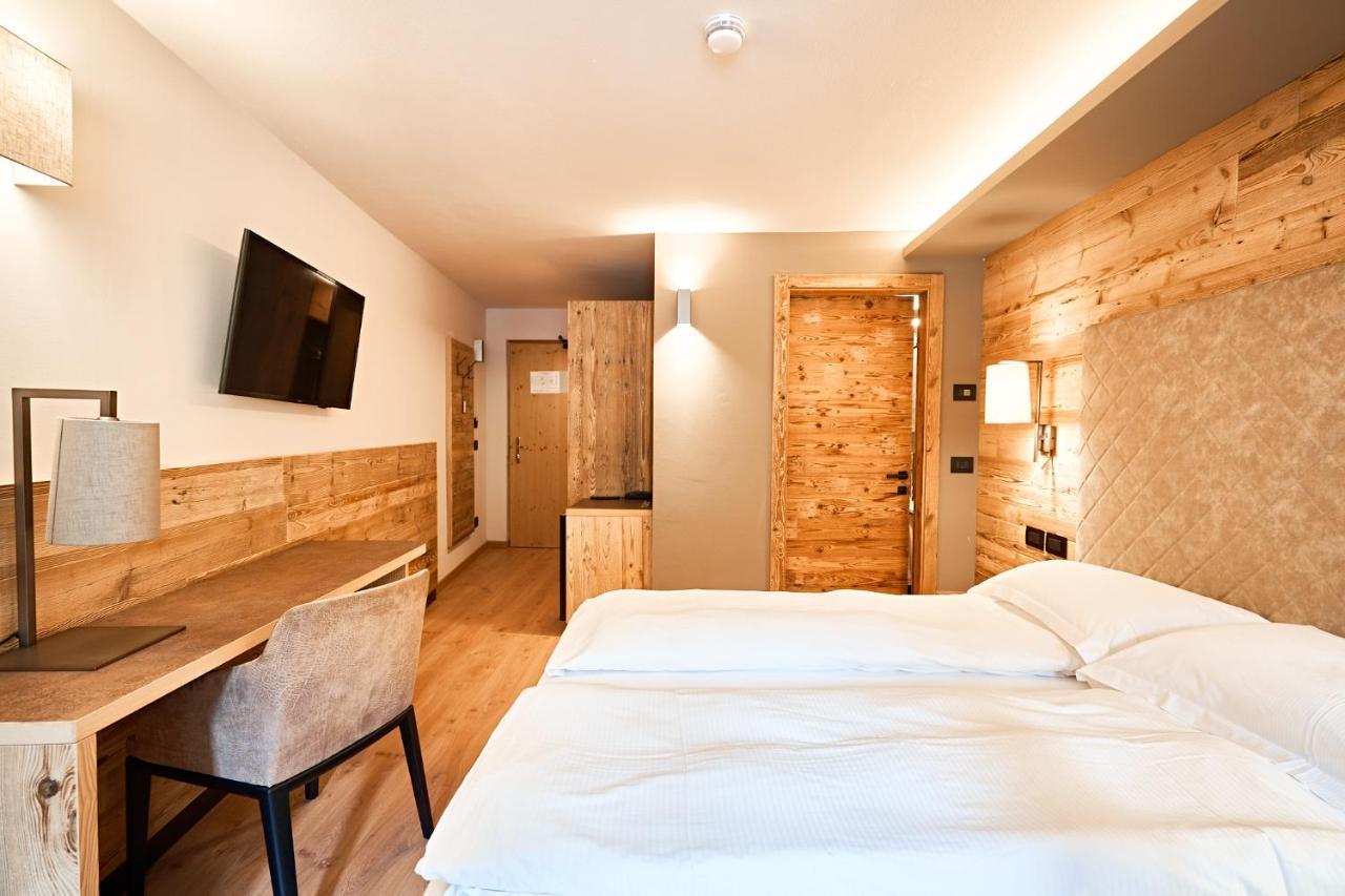 Hotel Crozzon Madonna di Campiglio Luaran gambar