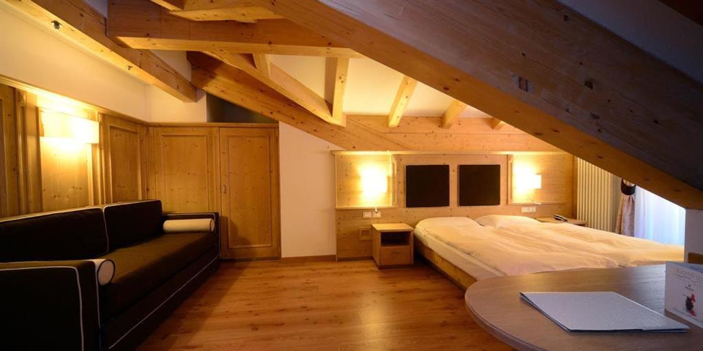 Hotel Crozzon Madonna di Campiglio Luaran gambar