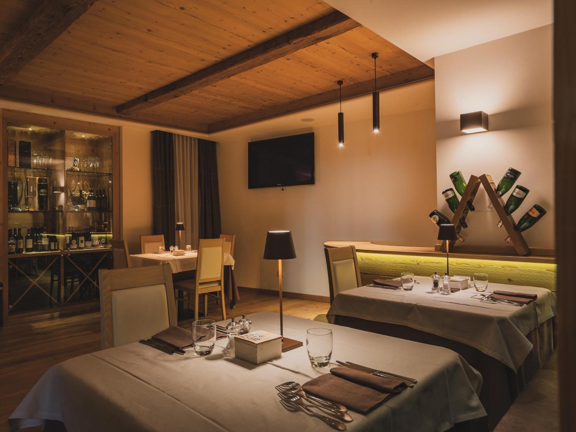 Hotel Crozzon Madonna di Campiglio Luaran gambar