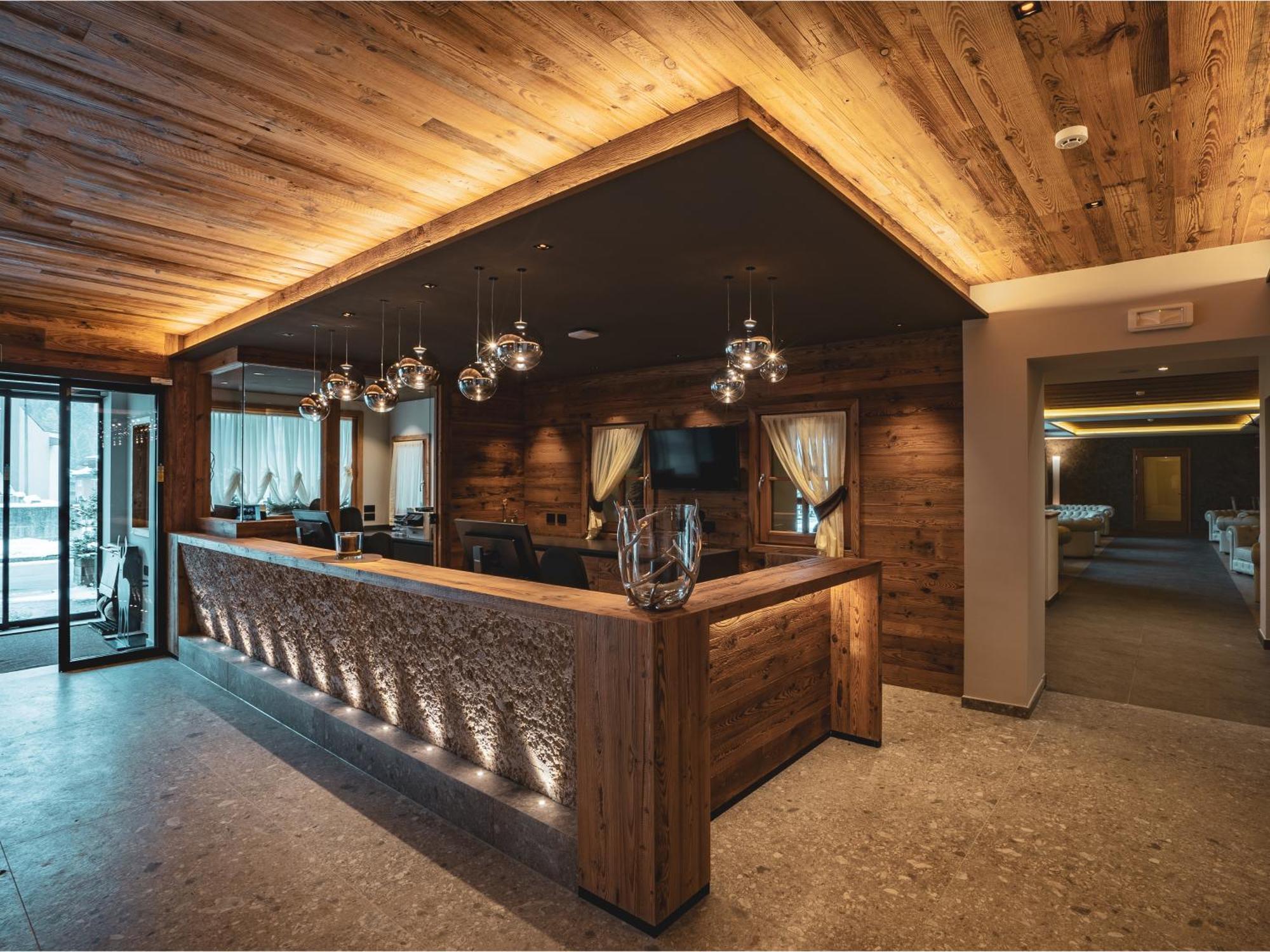 Hotel Crozzon Madonna di Campiglio Luaran gambar